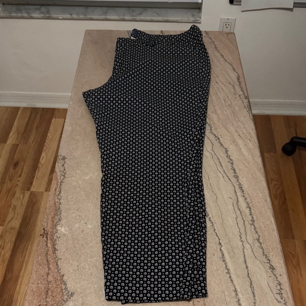 Old Navy Black and White Maxi Dress
